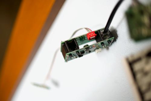 Nedávno jsem na jednom fóru viděl názor, jak je dobré postavit si smart home řešení svépomocí. Přeci vše je OpenSource skládačka. Napíšu svůj názor na toto téma.